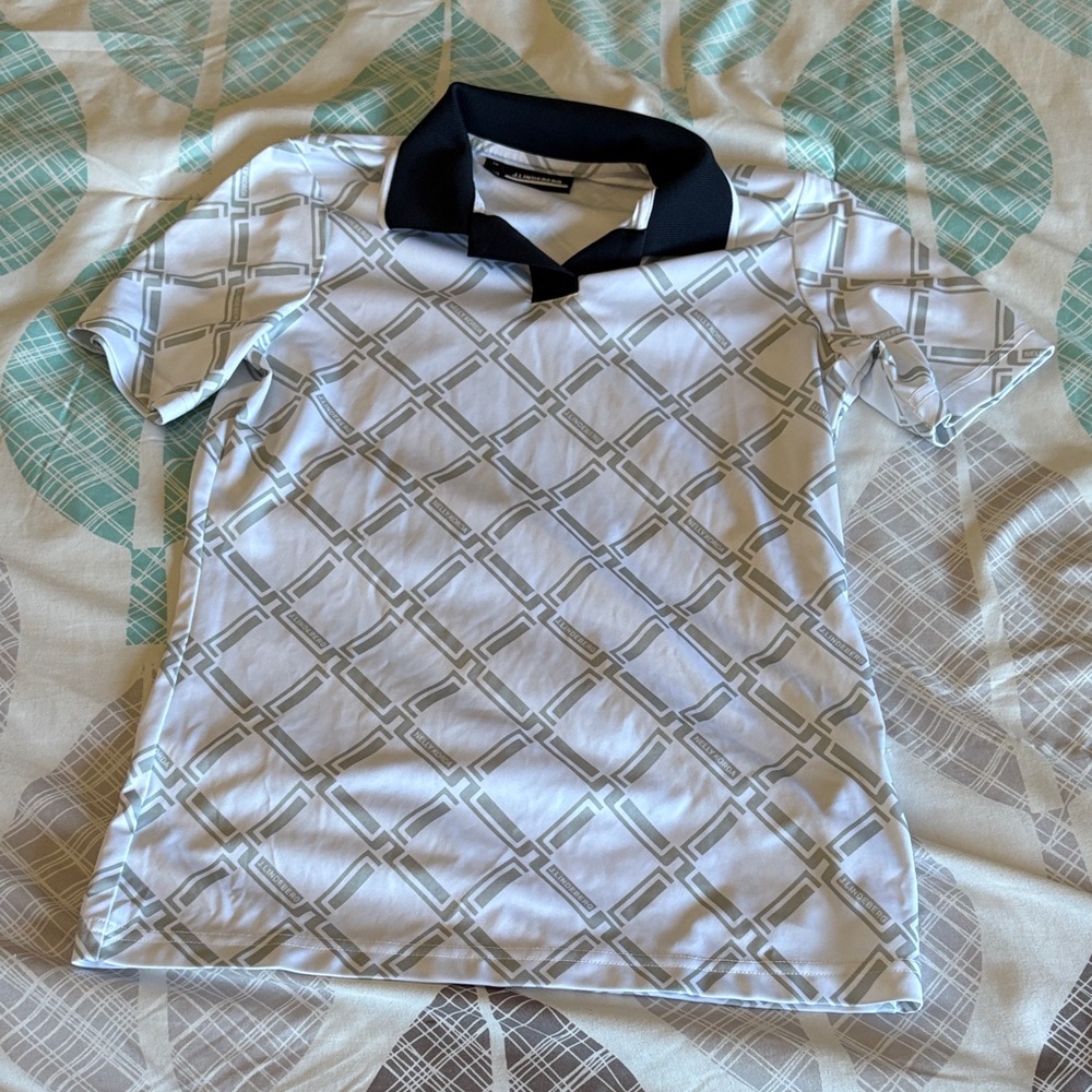 Elegant Women's Geometric Polo Shirt - White and Black
